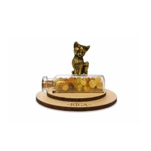 Amber cat — decorative figurine “riga”, 6.5 × 4 cm