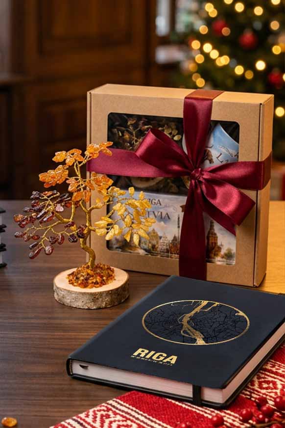 Amber money tree on a wooden slice, Riga notebook and a gift set with Riga motifs