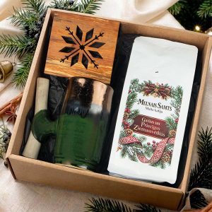 Christmas gift set – coffee “melnais samts”, antler mug and wooden coaster